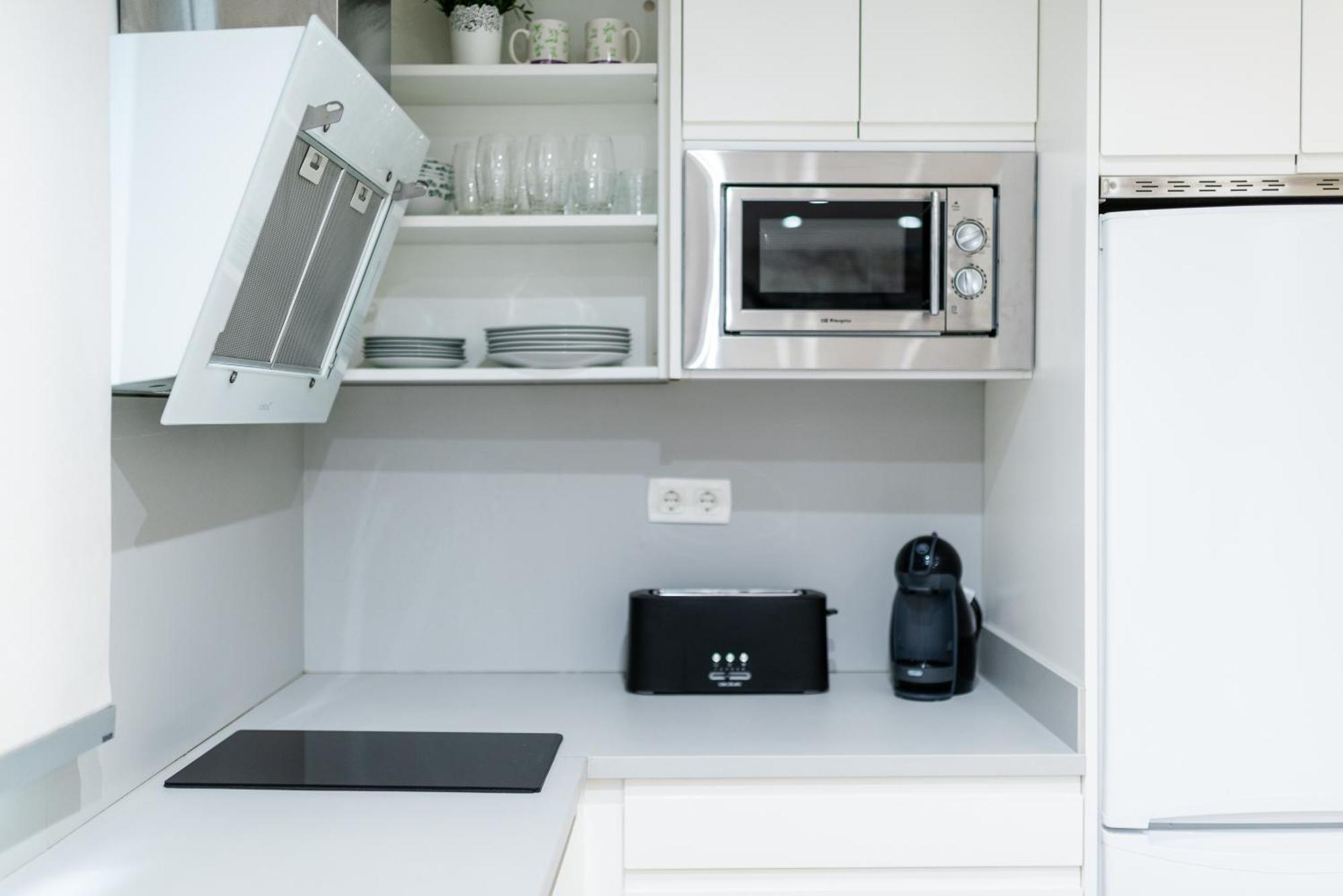 Wekey Homes Granada, Elvira Suites Centro Экстерьер фото